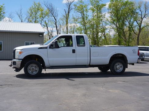 Used 2011 Ford F250 XL w/ XL Value Pkg AWD/4WD image 6