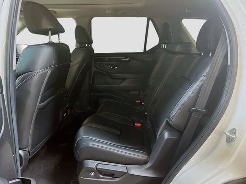 Used 2023 Honda Pilot Touring image 26