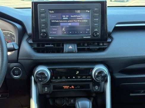 Certified 2022 Toyota RAV4 XLE image 18