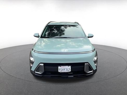 Used 2025 Hyundai Kona SEL image 4