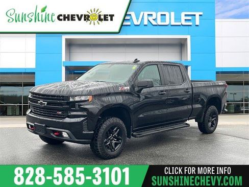 Certified 2021 Chevrolet Silverado 1500 LT Trail Boss w/ Convenience Package II AWD/4WD image 1