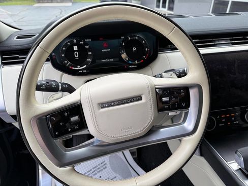 Used 2023 Land Rover Range Rover SE AWD/4WD image 20