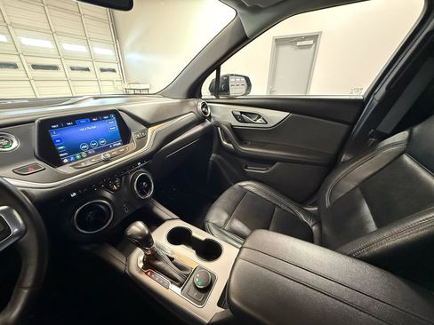 Used 2019 Chevrolet Blazer LT image 19