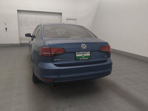 Used 2017 Volkswagen Jetta S image 6