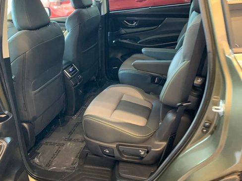Used 2023 Subaru Ascent Onyx Edition Limited AWD/4WD image 6