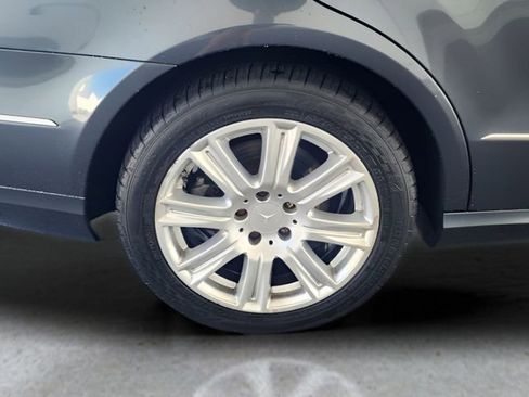 Used 2013 Mercedes-Benz E 350 Sedan image 13