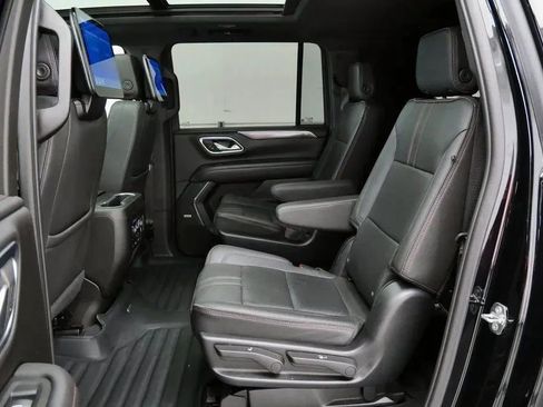 Used 2023 Chevrolet Suburban RST w/ Luxury Package AWD/4WD image 19