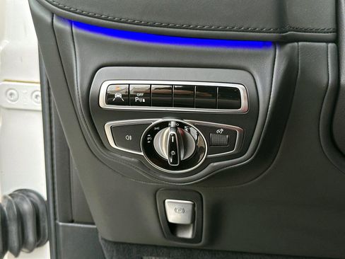 Certified 2022 Mercedes-Benz G 63 AMG 4MATIC image 27