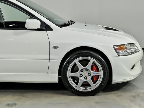 Used 2003 Mitsubishi Lancer Evolution AWD/4WD image 15