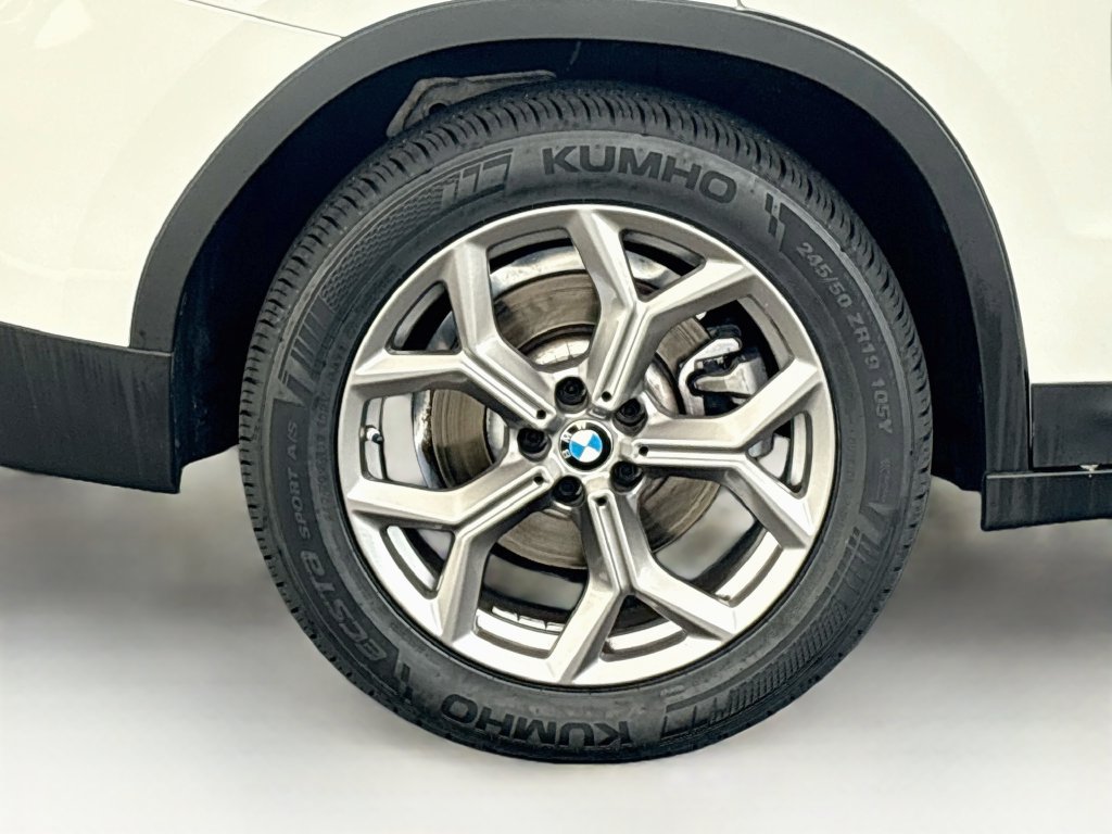 Used 2024 BMW X3 xDrive30i w/ Premium Package w/ZPA AWD/4WD image 33