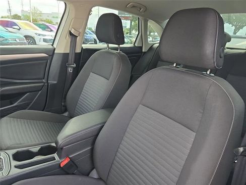Used 2024 Volkswagen Jetta S image 13