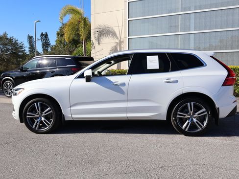 Used 2021 Volvo XC60 T5 Momentum w/ Protection Package Premier image 6