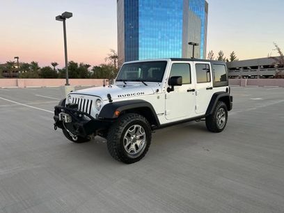 Used 2018 Jeep Wrangler Unlimited Rubicon w/ Connectivity Group