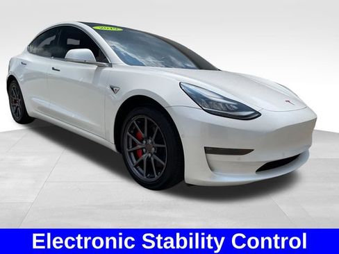 Used 2019 Tesla Model 3 Mid Range RWD image 7