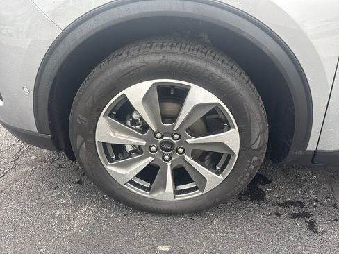 Used 2024 Ford Escape Platinum w/ Premium Technology Package image 14