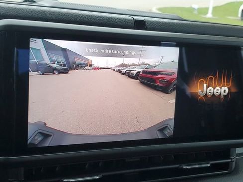 New 2026 Jeep Gladiator Sport image 10