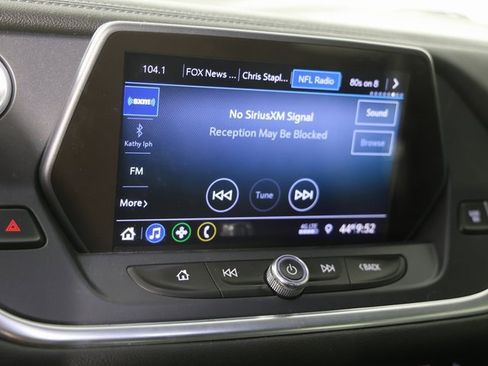 Used 2020 Chevrolet Blazer LT image 8