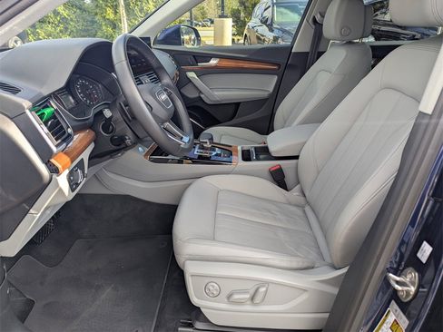 Used 2022 Audi Q5 2.0T Premium w/ Convenience Package image 19