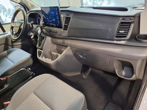 Used 2022 Ford Transit 350 XLT image 25