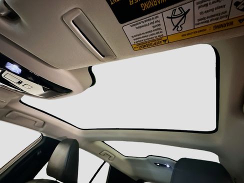 Used 2024 Lexus RZ 450e Premium w/ Technology Package image 27