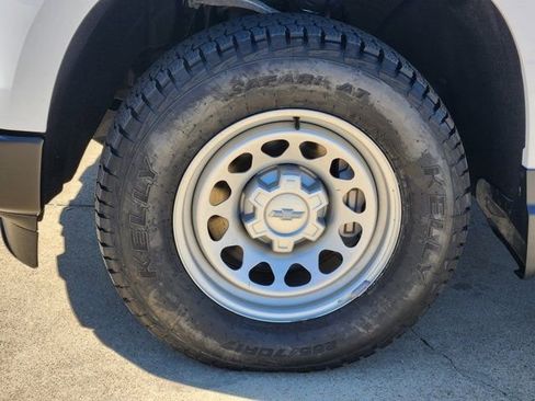 Used 2023 Chevrolet Silverado 1500 W/T w/ WT Convenience Package image 17