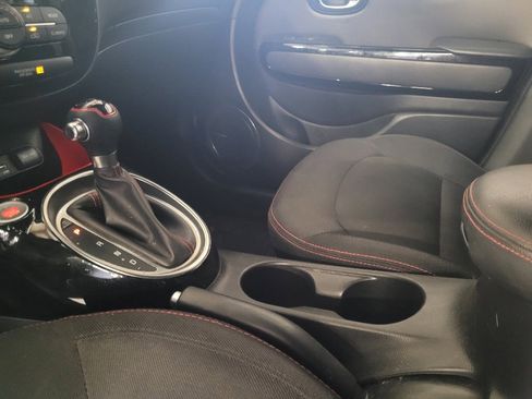 Used 2018 Kia Soul + image 26
