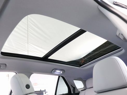 Used 2024 Honda Prologue Touring image 23