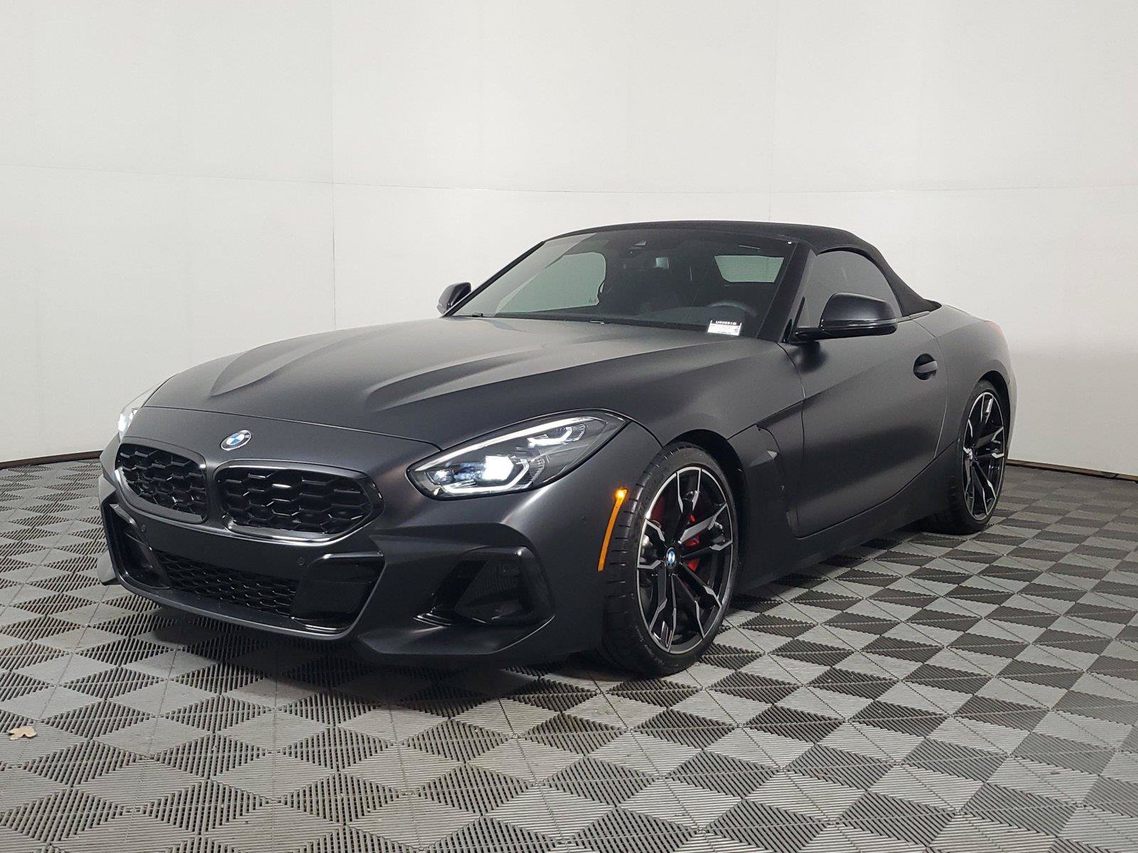 Used 2026 BMW Z4 M40i RWD image 3