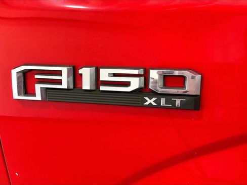 Used 2017 Ford F150 XLT w/ Equipment Group 302A Luxury RWD image 9