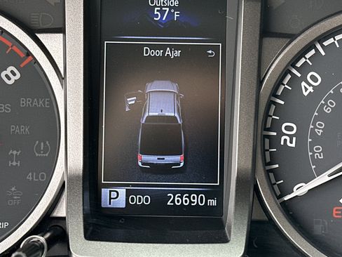 Used 2023 Toyota Tacoma Limited image 22