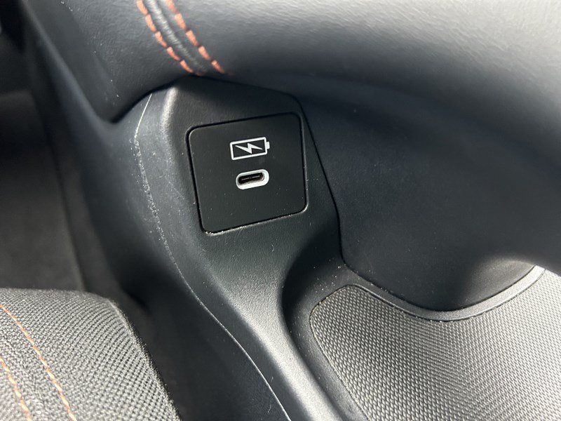Used 2024 Honda HR-V Sport image 15