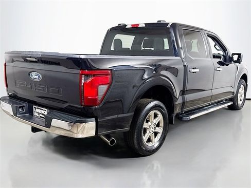 Used 2024 Ford F150 XLT image 4