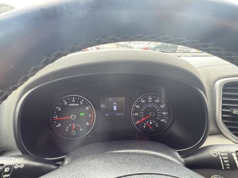 Used 2017 Kia Sportage EX FWD image 9