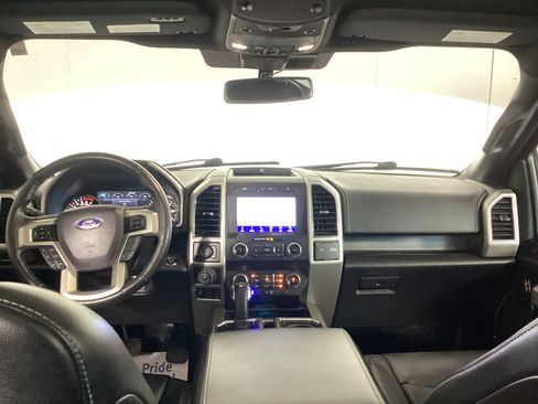 Used 2020 Ford F150 Lariat w/ Equipment Group 502A Luxury AWD/4WD image 17