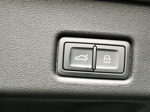 New 2026 Audi SQ5 Premium Plus AWD/4WD image 29