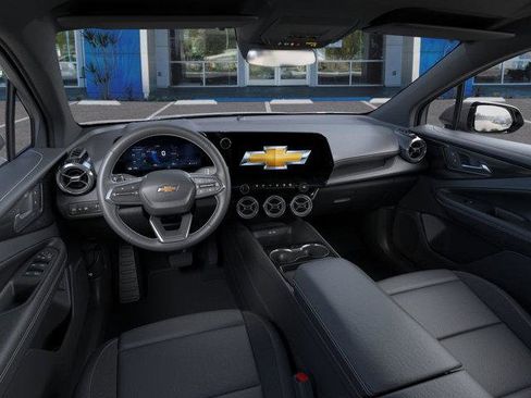 Used 2026 Chevrolet Blazer EV LT AWD/4WD image 15