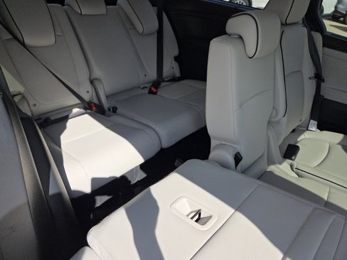 New 2026 Honda Odyssey Touring image 26