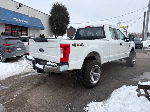Used 2019 Ford F250 XL w/ XL Value Package image 4