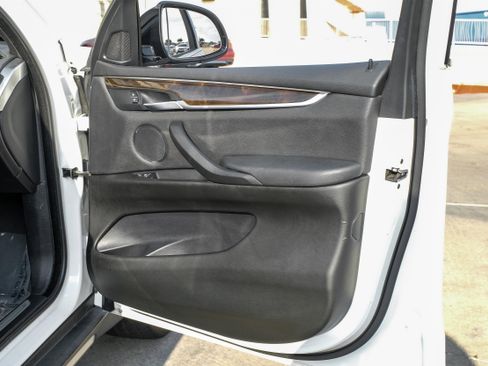 Used 2018 BMW X5 sDrive35i image 41