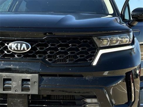 Used 2021 Kia Sorento SX image 9