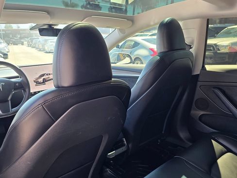 Used 2023 Tesla Model 3 Standard Range RWD image 26