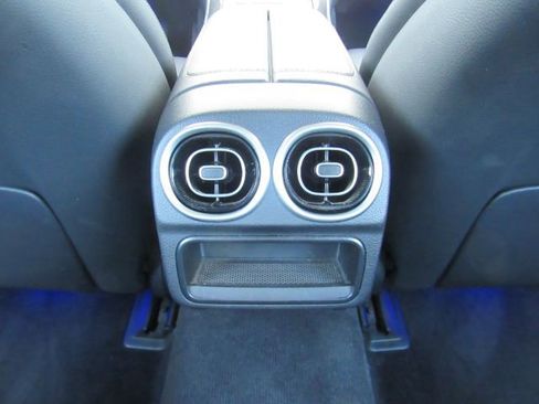 Used 2023 Mercedes-Benz C 300 Sedan w/ Exclusive Trim Package image 30