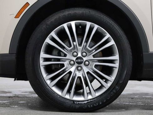 Used 2017 Lincoln MKX Reserve w/ Lincoln MKX Climate Package AWD/4WD image 38