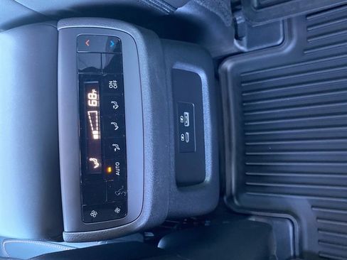 New 2025 Nissan Pathfinder Rock Creek image 18