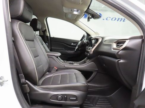 Used 2020 GMC Acadia Denali image 26