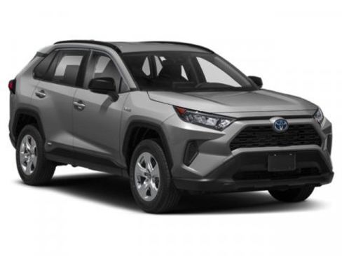 Used 2021 Toyota RAV4 LE image 6