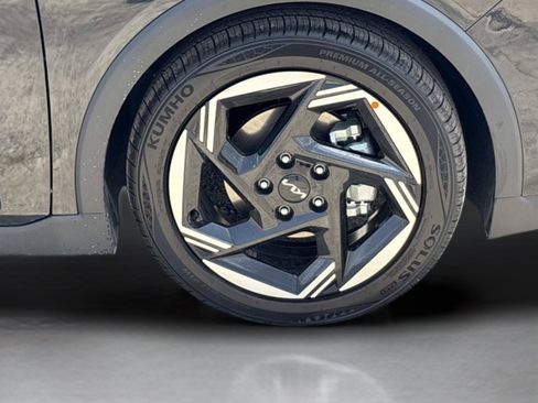 New 2026 Kia K4 EX FWD image 9