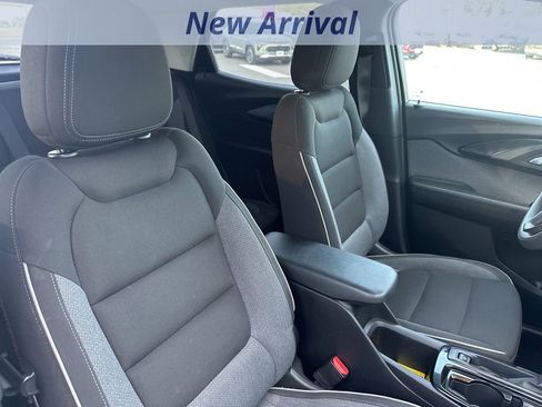 Used 2021 Chevrolet TrailBlazer LT image 8
