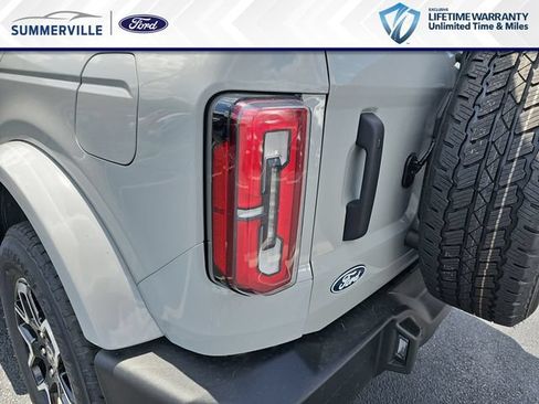 New 2026 Ford Bronco Outer Banks w/ Sasquatch Package AWD/4WD image 35