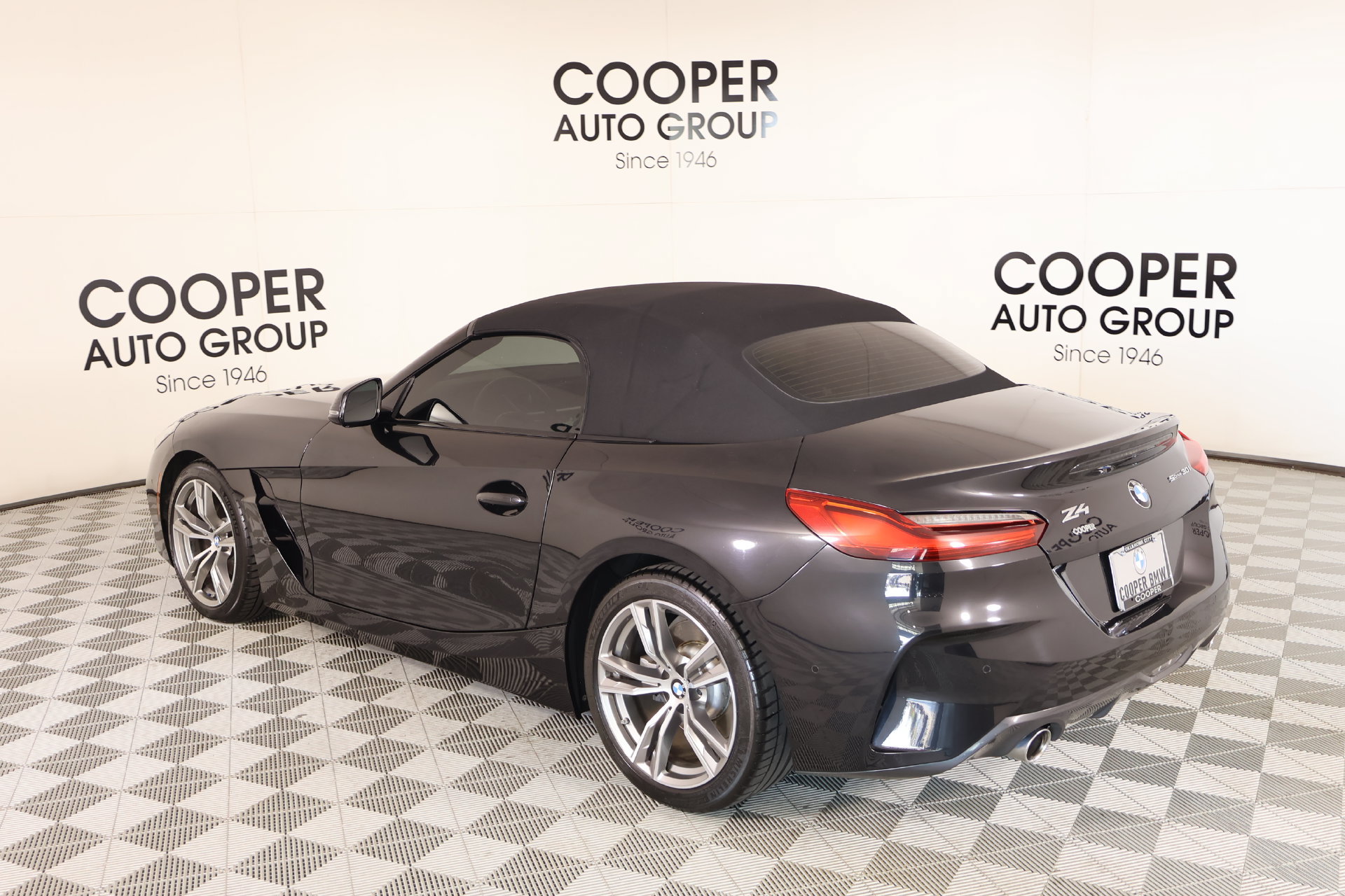 Used 2019 BMW Z4 sDrive30i w/ M Sport Package RWD image 21